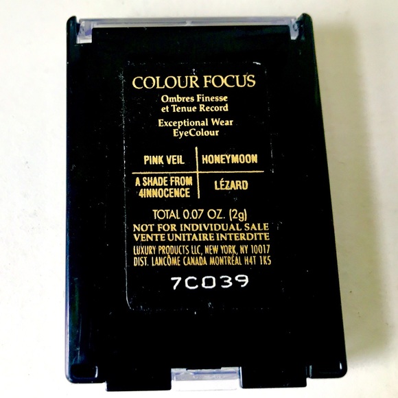 Lancome Exceptional Wear Eyeshadow Palette, NWT - Picture 2 of 2